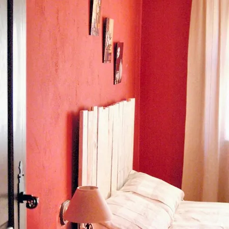 펜션 Welcoming House In With Shared Pool *